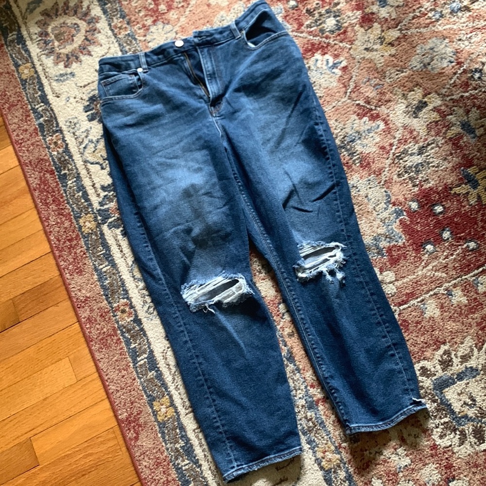 Curvy mom jeans